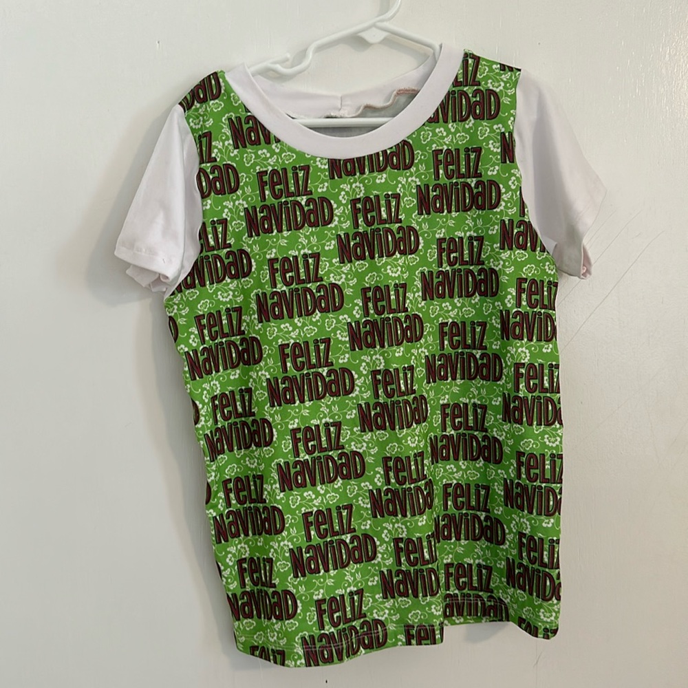NWOT- kids Christmas shirt